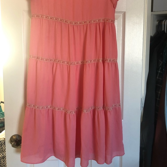 Journeyfive Coral Dress - Picture 2 of 2
